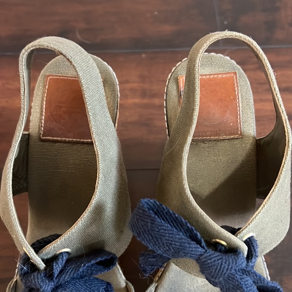Tory Burch canvas wedges - Picture 5 of 5
